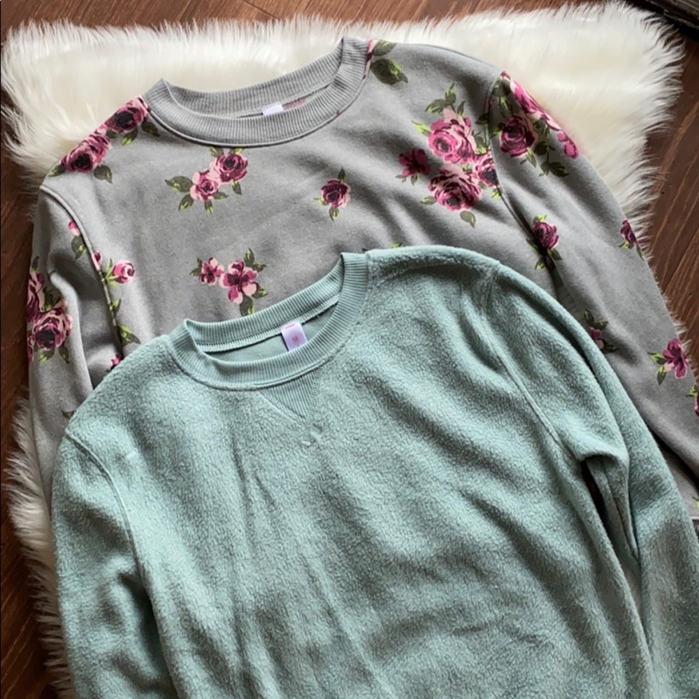 No boundaries sweater bundle